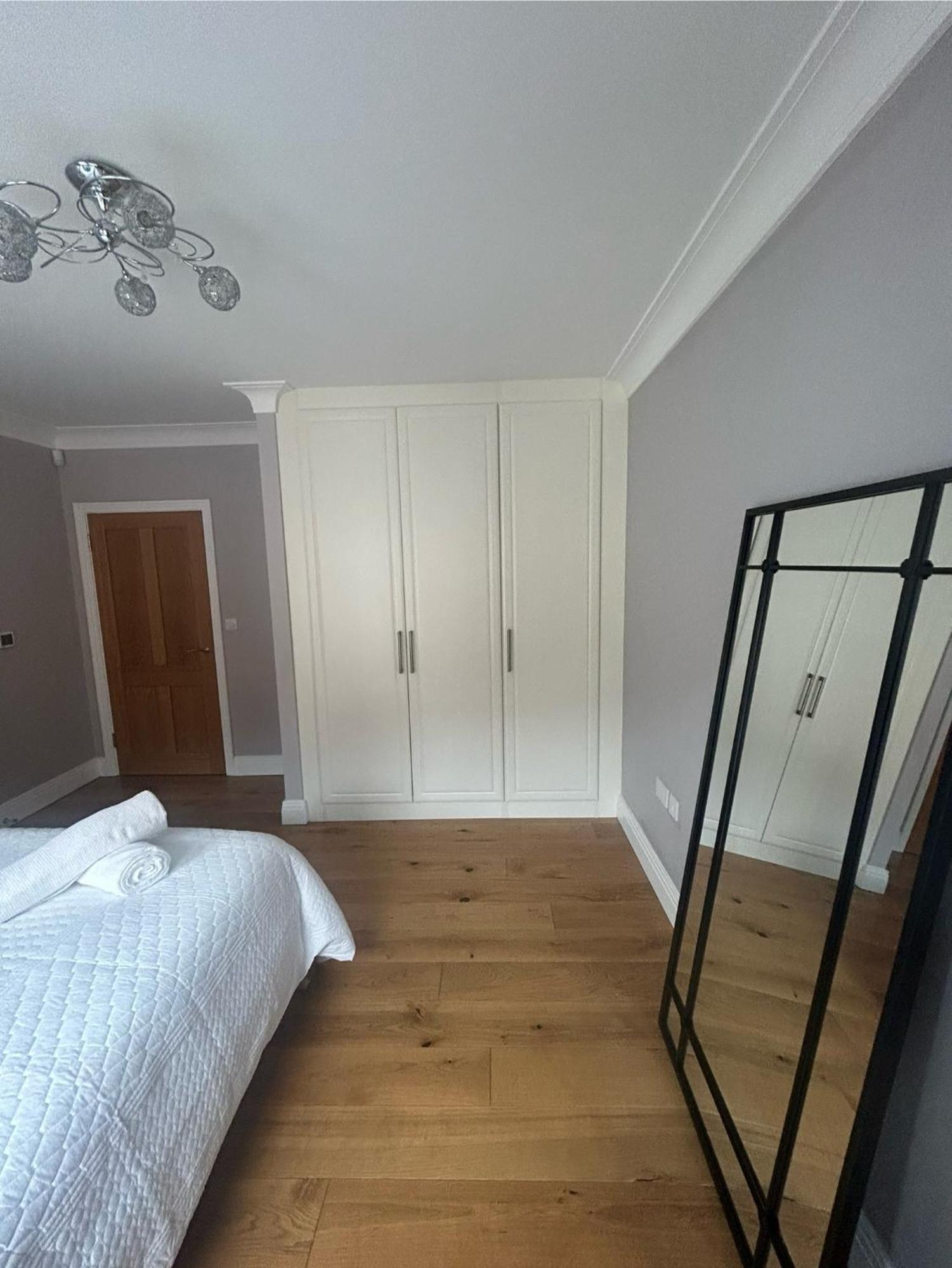 Royal Windsor Super King Ensuite - Free Parking Extérieur photo